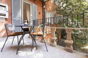 Holiday Apartment Bernini Near The Trevi Fountain - 4 Bedroom Rome